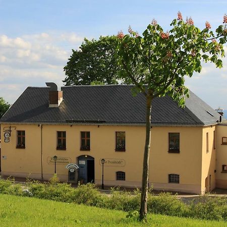 Pension Und Gaststaette "Zur Brauschaenke" Schöneck Екстериор снимка